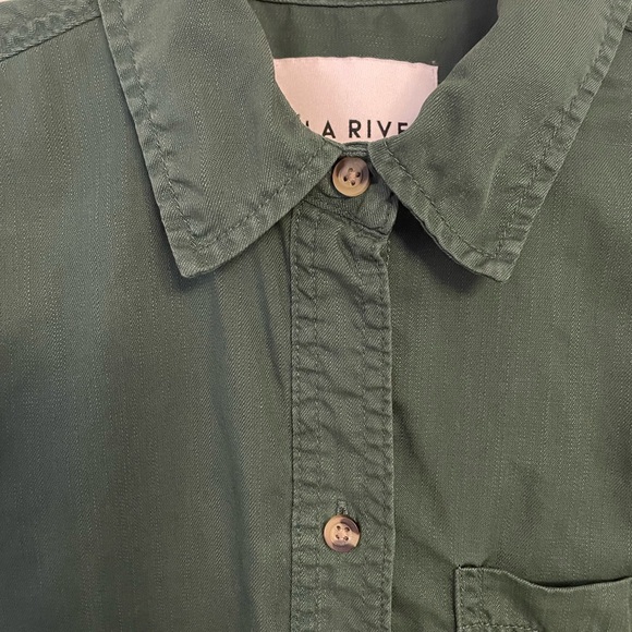 Lola River Women’s Green Button Down Shirt Size S 100% Tencel Eco Friendly - Picture 3 of 9